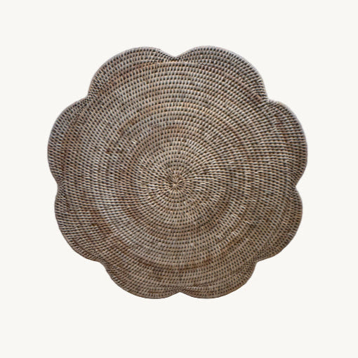 Extra Large Scallop Rattan Placemat – Dia 60 cm