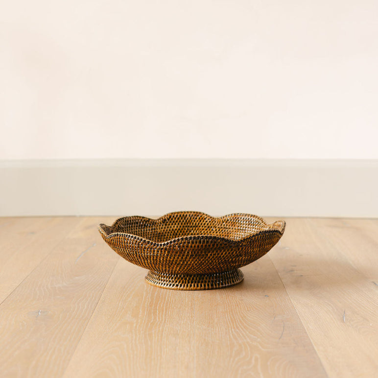 Rattan Scallop Fruit Bowl/ Fruit Tray