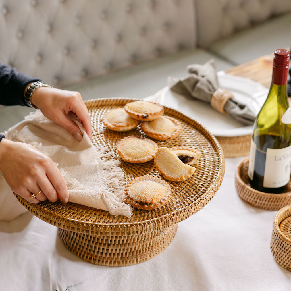 Rattan Round Cake Stand