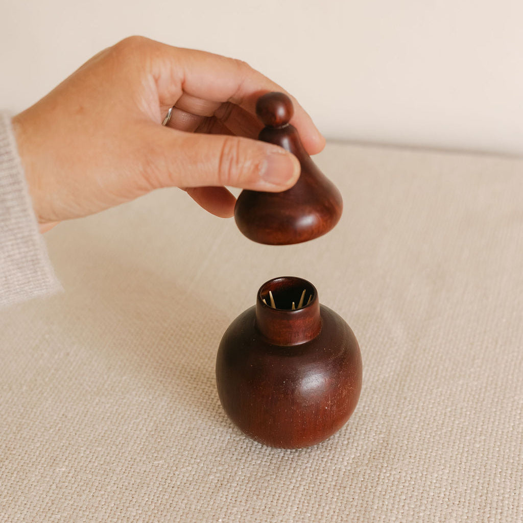 Wooden Bottle Gourd Toothpick Holder ( Rosewood)