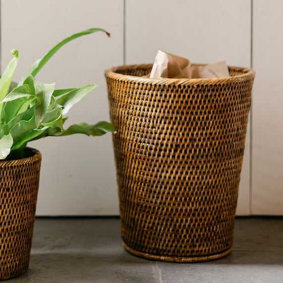 dark rattan waste bin