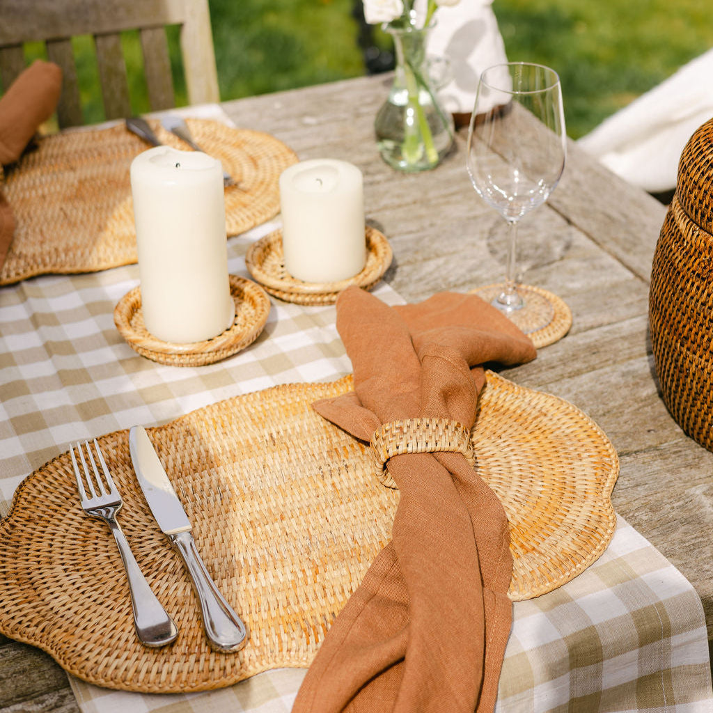 Rattan Oval Scallop Placemat / Rattan Oval Scallop Tablemat