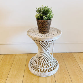 Rattan Twisted Stool With Vertical Handle