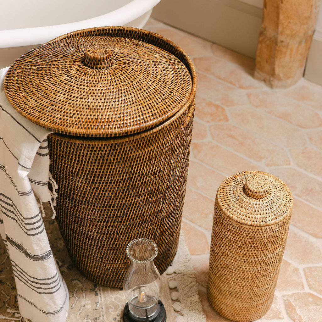Rattan Tapered Laundry Basket / Hamper with Lid and Inset Handles