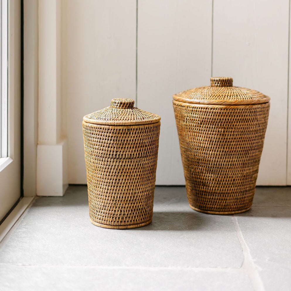 Rattan Large Lidded Waste Bin With Liner