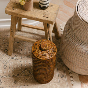 Rattan Cylinder Toilet Roll Holder With Knob Lid