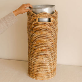Scallop Rattan Umbrella Basket/ Umbrella Stand with Metal Liner