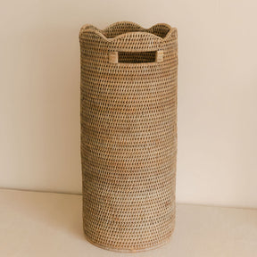 Scallop Rattan Umbrella Basket/ Umbrella Stand with Metal Liner