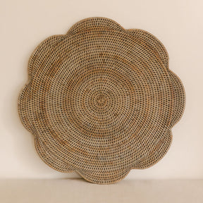 Extra Large Scallop Rattan Placemat – Dia 60 cm
