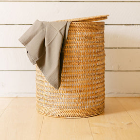 Rattan Lidded Spiral Weave Laundry Drum with Inner Cotton Liner