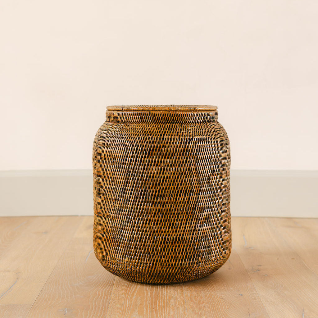 La Jarre – Short Neck Rattan Laundry Basket