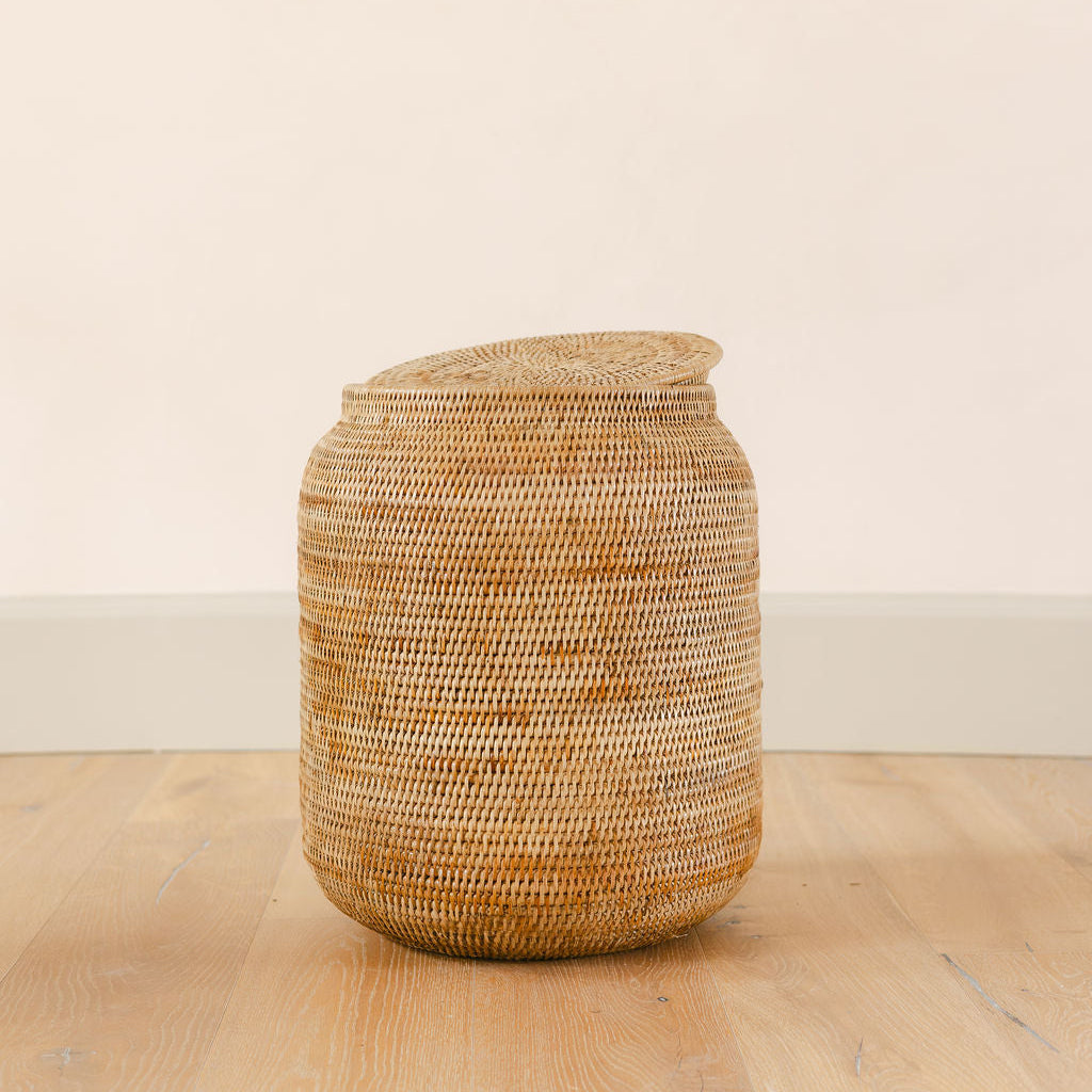 La Jarre – Short Neck Rattan Laundry Basket