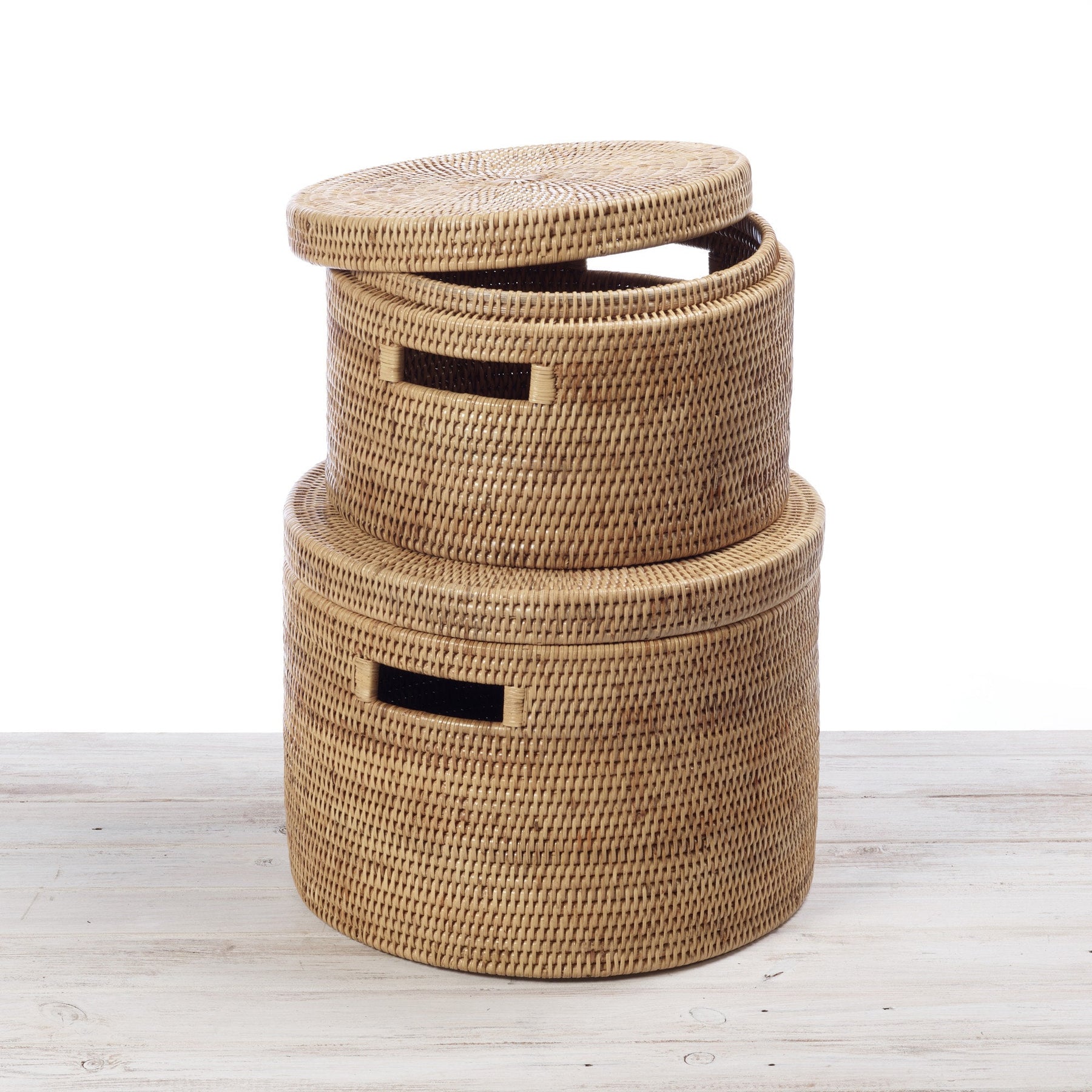 Rattan Lidded Storage Drum with Insert Handles