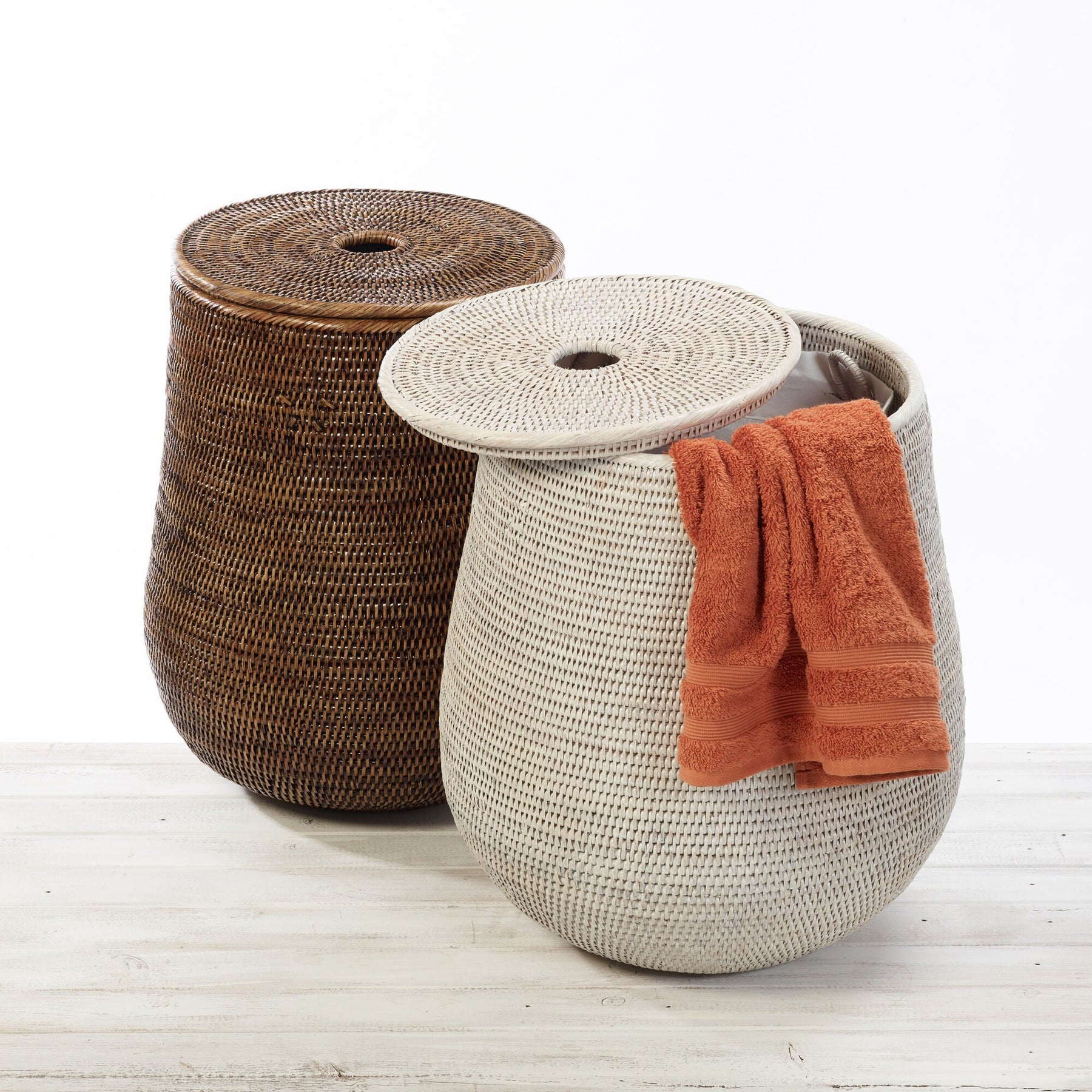 Rattan Lidded Wide Tala Palm Laundry Basket with Fabric Liner