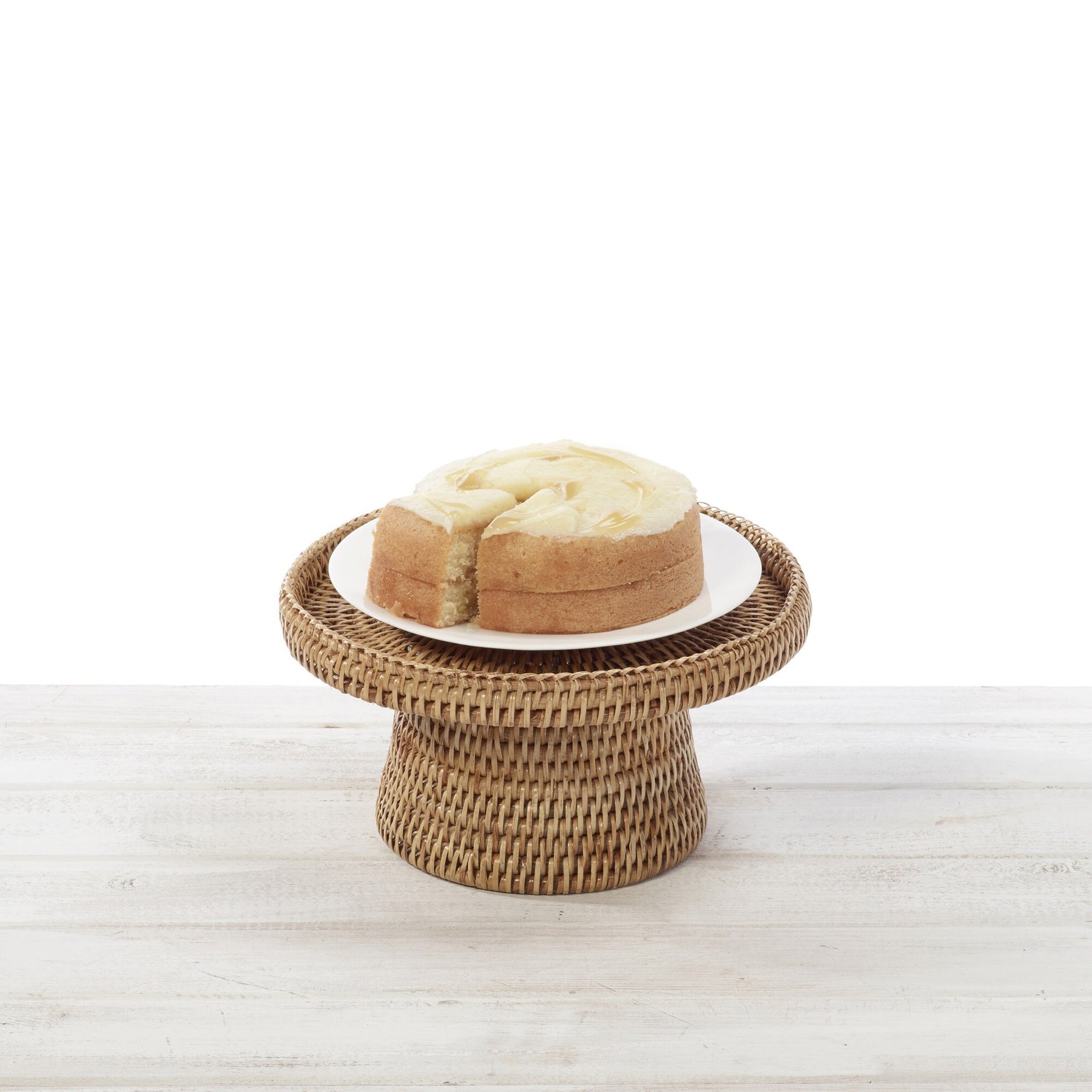 Rattan Round Cake Stand